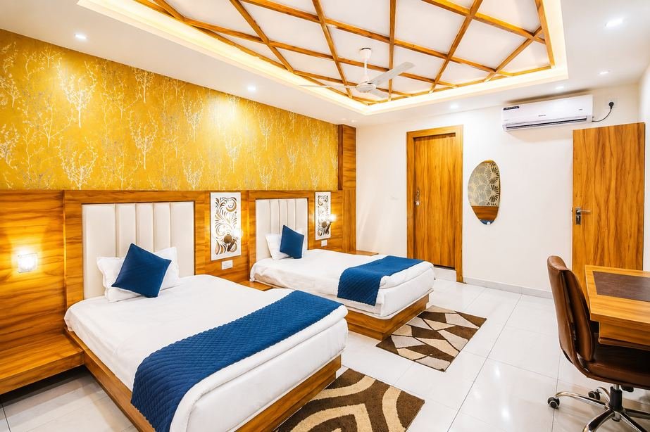 Forest View Room